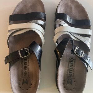 Mephisto size 39 (women’s 8)